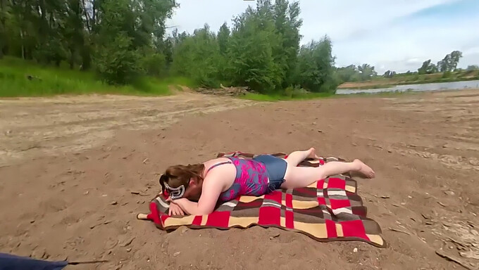 Homemade Video Of A Mature Russian Wife Giving A Blowjob On The Beach